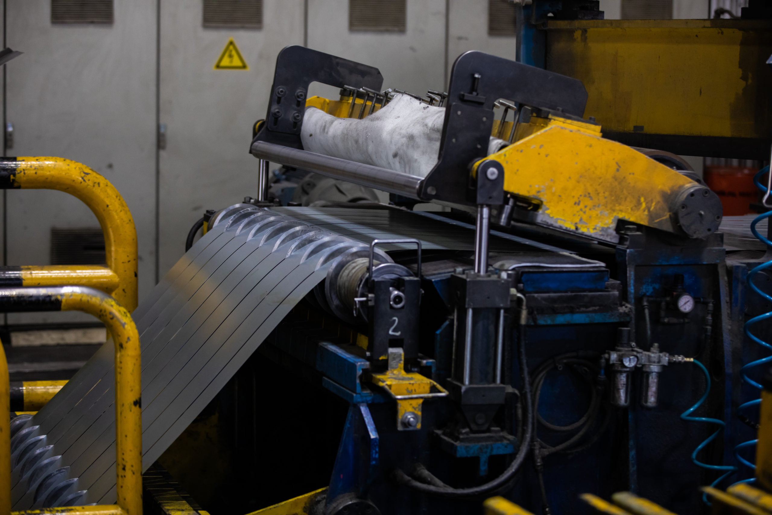 Линия продольной резкий ATHADER. Испания